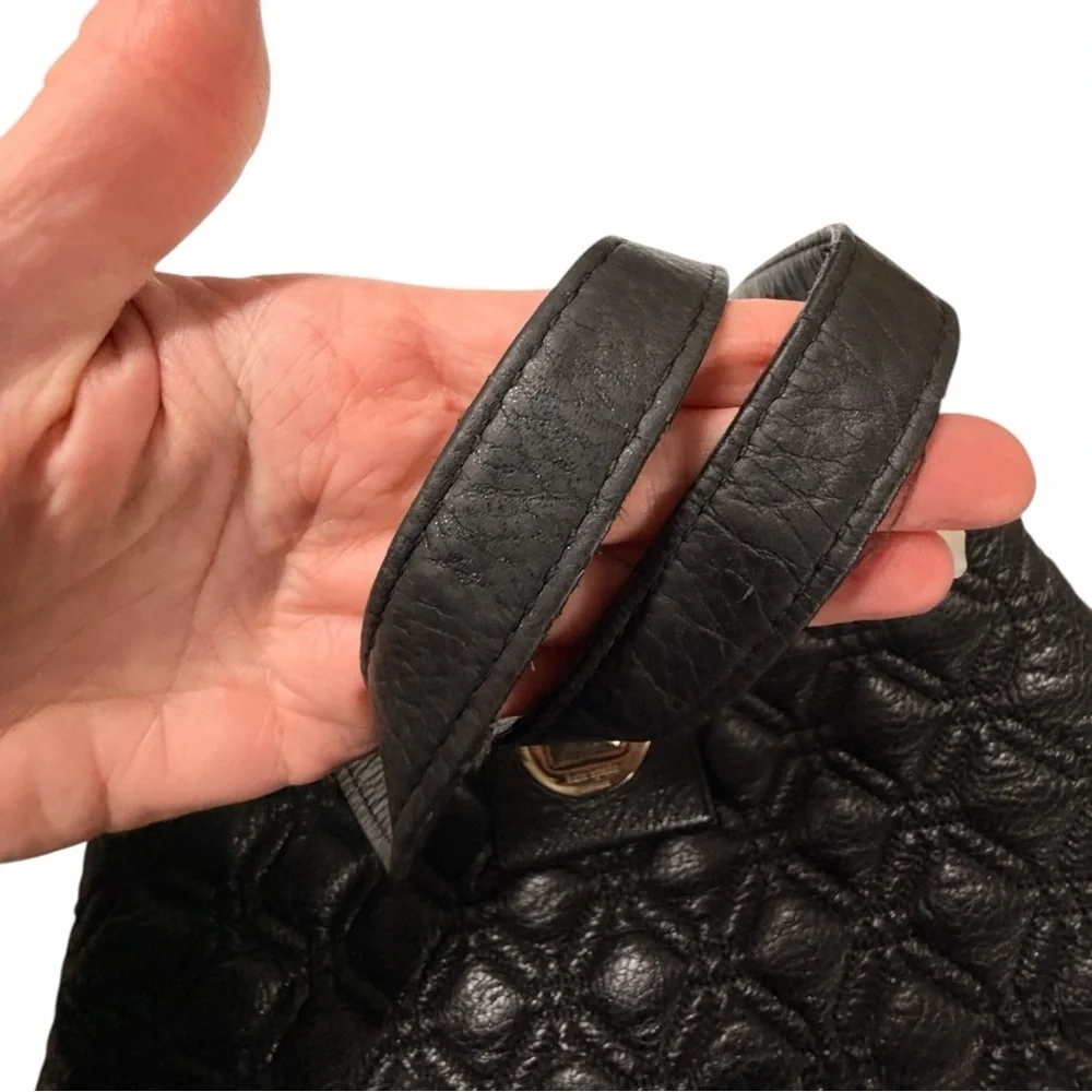 Kate Spade Quilted turn lock  Shoulder Bag